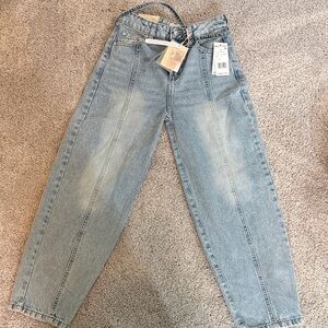 Jessica Simpson girls Nina barrel fit Denim Jeans with belt